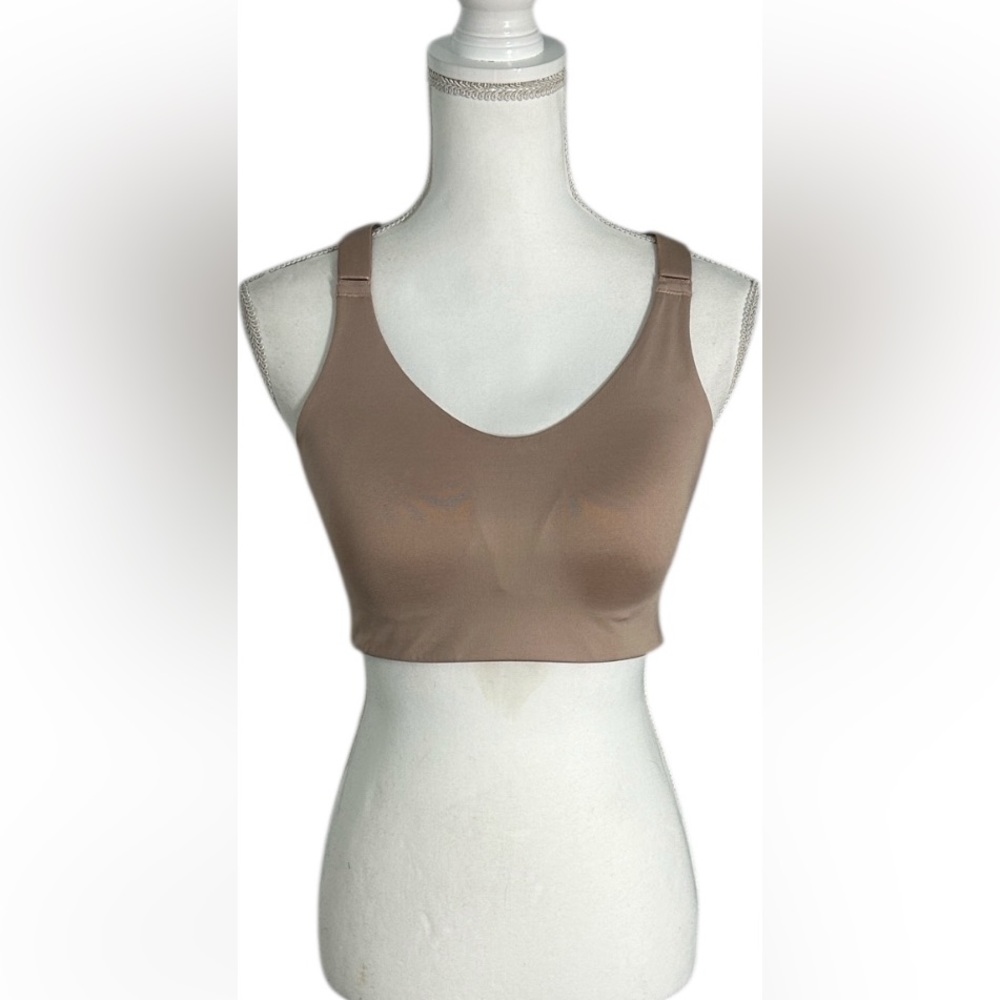 CALIA Seamless Light Support Bra in Beige – Soft & Comfortable Fit.